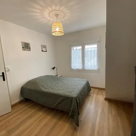 Bel Renove Avec Terrasse Et Parking Prive, Proche Plage - Fr-1-730-44 *